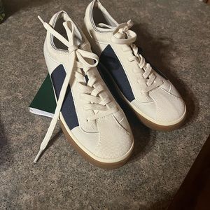 Brand New Rothy’s The Lace-Up size 7